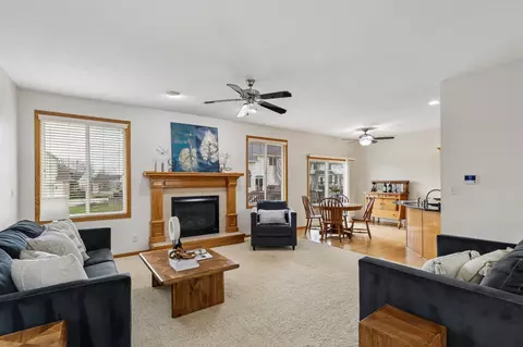 8832 Kingman Dr, West Des Moines, IA 50266