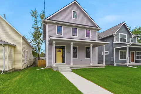 425 E Granger Ave, Des Moines, IA 50315