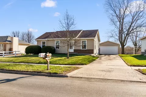 601 12th Ave NW, Altoona, IA 50009