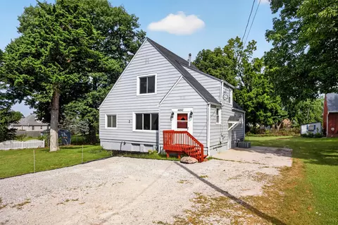 4650 Hubbell Ave, Des Moines, IA 50317