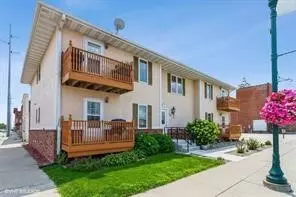 122 E Jefferson St #1-6, Winterset, IA 50273