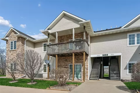 1655 34th Ave SW #1, Altoona, IA 50009