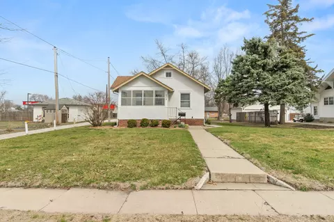 509 E 1st St, Madrid, IA 50156