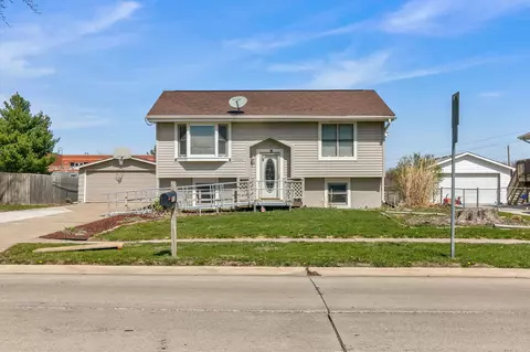 1113 Gordon Ave, Norwalk, IA 50211