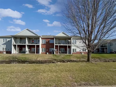 1335 SE Florence Dr #308, Waukee, IA 50263