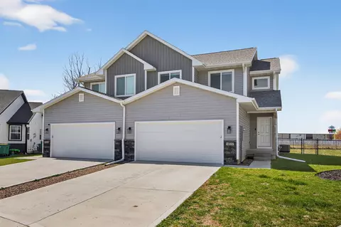1027 Adler Ct, De Soto, IA 50069