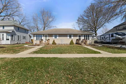 202 E South St, Prairie City, IA 50228
