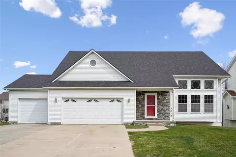 3213 SW Coves Dr, Ankeny, IA 50023