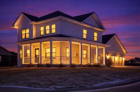 202 SW Prairie Trail Pkwy, Ankeny, IA 50023