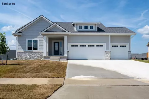 1350 NW Linda Ln, Waukee, IA 50263