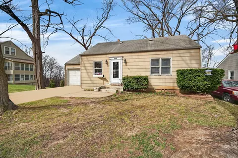 2755 Adams Ave, Des Moines, IA 50310