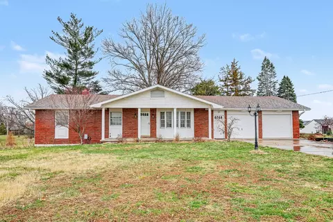 2140 Idaho Dr, Pella, IA 50219