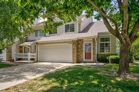 150 S Prairie View Dr #1112, West Des Moines, IA 50266
