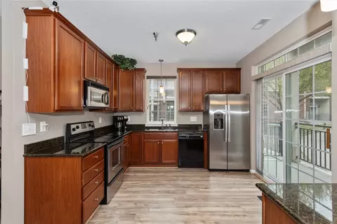 3031 Grand Ave #116, Des Moines, IA 50312