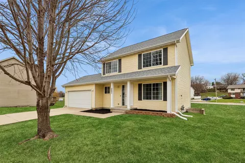 2441 Pine Ct, Van Meter, IA 50261