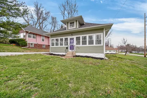 227 Clark St, Des Moines, IA 50314
