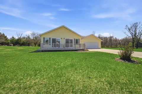 4668 Panorama Dr, Panora, IA 50216