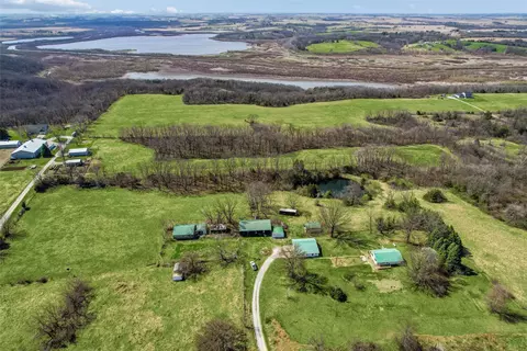1147 Highway 14, Knoxville, IA 50138