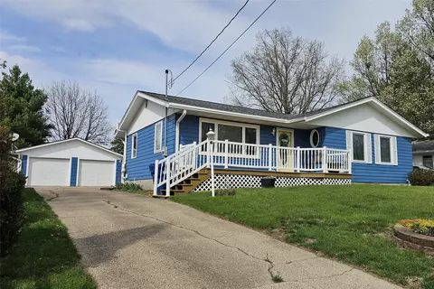 122 Gepke Pkwy, Des Moines, IA 50320