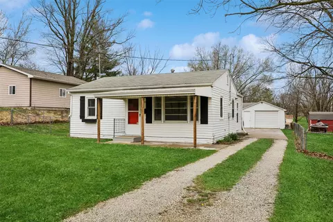 510 W 5th Ave, Indianola, IA 50125