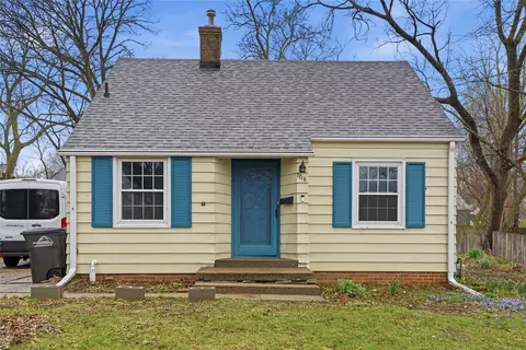 1716 44th St, Des Moines, IA 50310