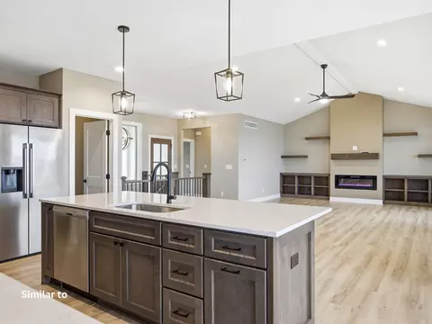 Entry Way - 2610 Ponte Pl, Adel, IA 50003 photo 1 of 5