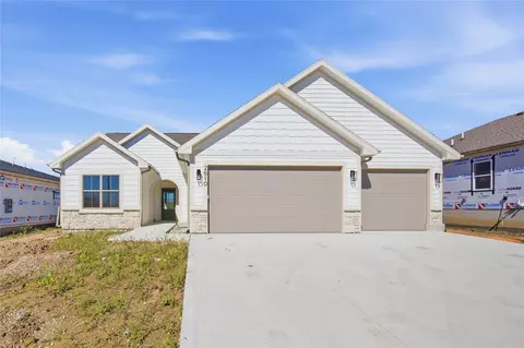 2610 Ponte Pl, Adel, IA 50003