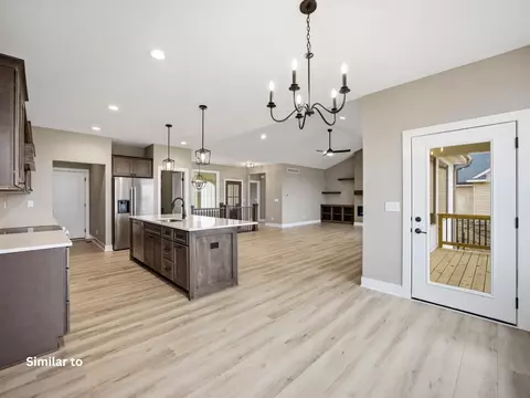 Entry Way - 2610 Ponte Pl, Adel, IA 50003 photo 2 of 5