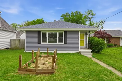 2757 Easton Blvd, Des Moines, IA 50317