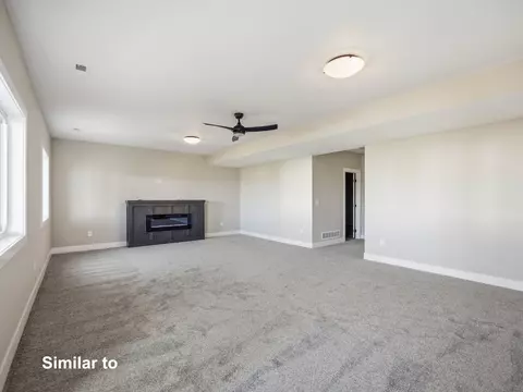 Living - 2712 Ponte Pl, Adel, IA 50003 photo 6 of 7