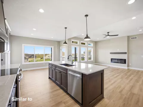 Kitchen - 2712 Ponte Pl, Adel, IA 50003 photo 6 of 6
