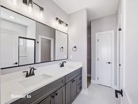 Bath - 2712 Ponte Pl, Adel, IA 50003 photo 1 of 6
