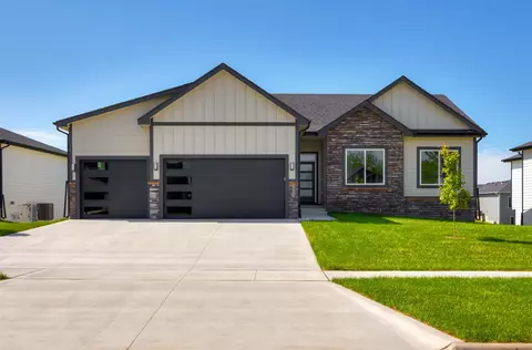 3523 NE 12th St, Ankeny, IA 50021