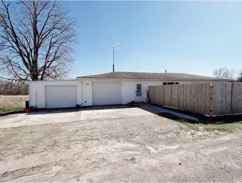 406 Evans Randolph St, Oskaloosa, IA 52577