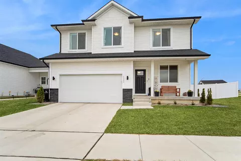 2222 Chan Dr, Adel, IA 50003