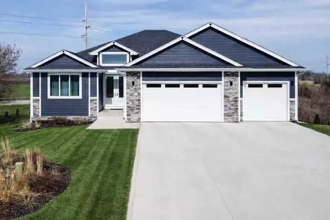 3214 NE 17th St, Ankeny, IA 50021