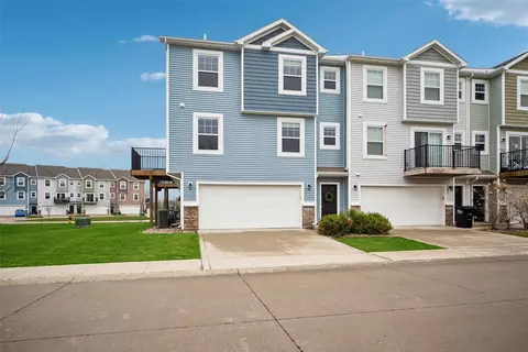 2719 NW Penny Ln, Ankeny, IA 50023
