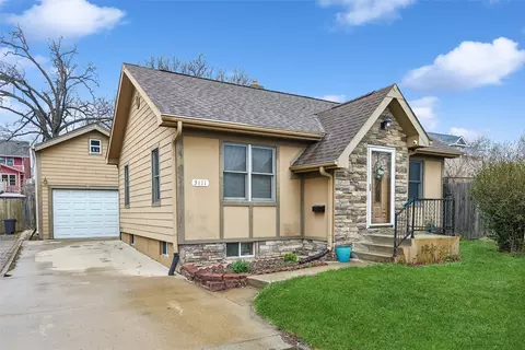 3111 Crocker St, Des Moines, IA 50312