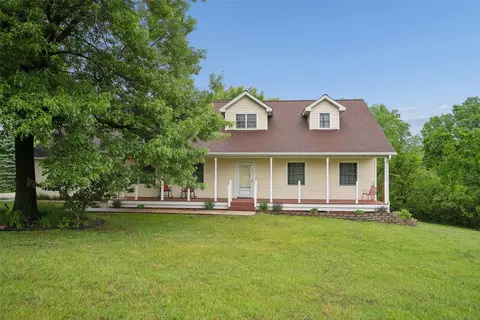 16823 150th Ave, Indianola, IA 50125
