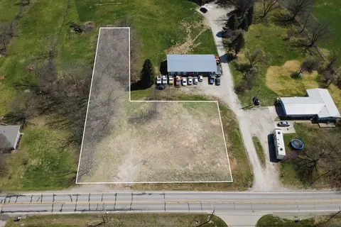 613 S Attica Rd, Knoxville, IA 50138