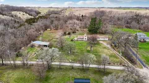 31763 Division St, Redfield, IA 50233