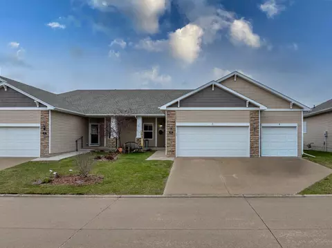621 Sawgrass, Norwalk, IA 50211