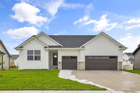 511 NE 59th St, Ankeny, IA 50021