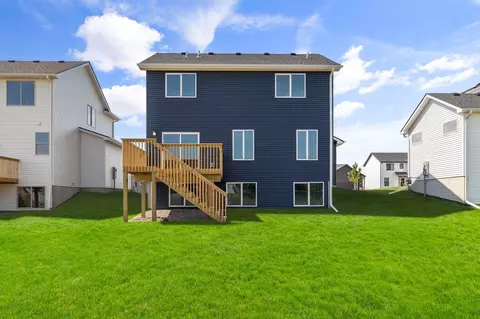 Exterior - 4220 NE 5th St, Ankeny, IA 50021 photo 4 of 7