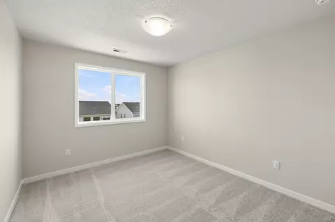Bedroom - 4220 NE 5th St, Ankeny, IA 50021 photo 3 of 6
