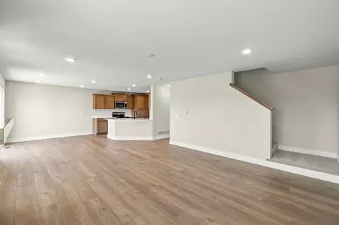 Living - 4220 NE 5th St, Ankeny, IA 50021 photo 4 of 5