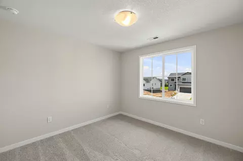 Bedroom - 4220 NE 5th St, Ankeny, IA 50021 photo 1 of 6