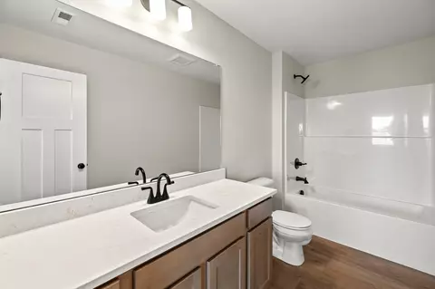 Bath - 4220 NE 5th St, Ankeny, IA 50021 photo 2 of 3
