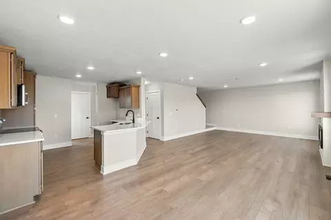 Living - 4220 NE 5th St, Ankeny, IA 50021 photo 1 of 5