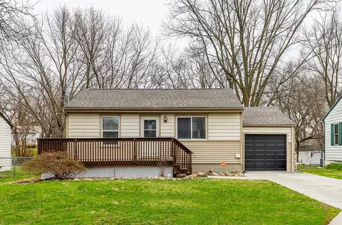 1204 Johnson St, Des Moines, IA 50315